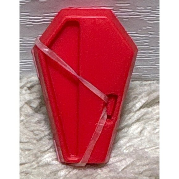 Monster High Red Skull Makeup Compact Operetta Dot Dead Gorgeous - Picture 2 of 4